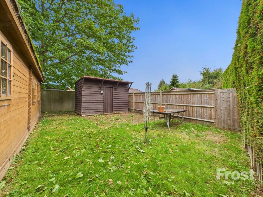 Images for Oak Stubbs Lane, Dorney Reach, Berkshire EAID:2640919782 BID:BUL