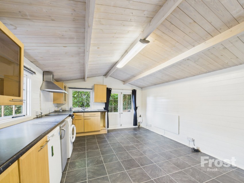 Images for Oak Stubbs Lane, Dorney Reach, Berkshire EAID:2640919782 BID:BUL