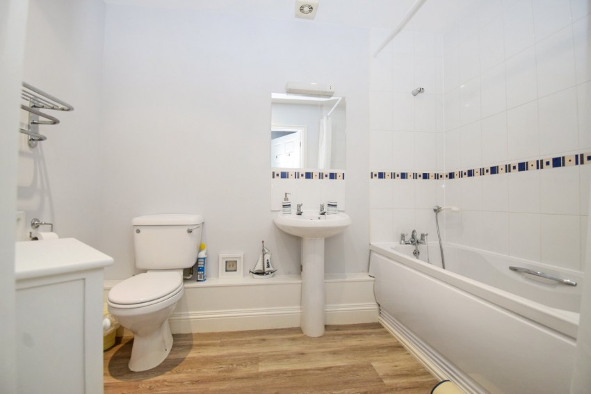 Images for Burnham EAID:2640919782 BID:BUR