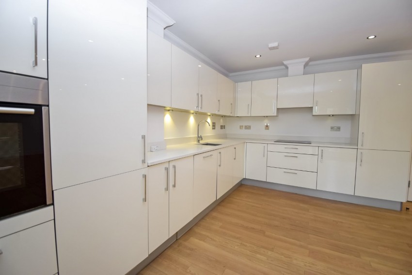 Images for Burnham, Buckinghamshire EAID:2640919782 BID:BUL