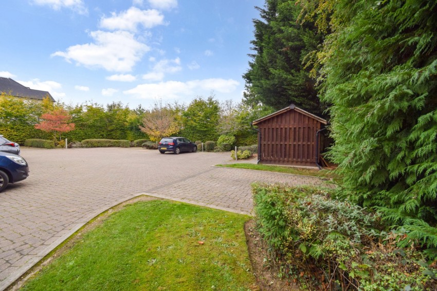 Images for Burnham, Buckinghamshire EAID:2640919782 BID:BUL