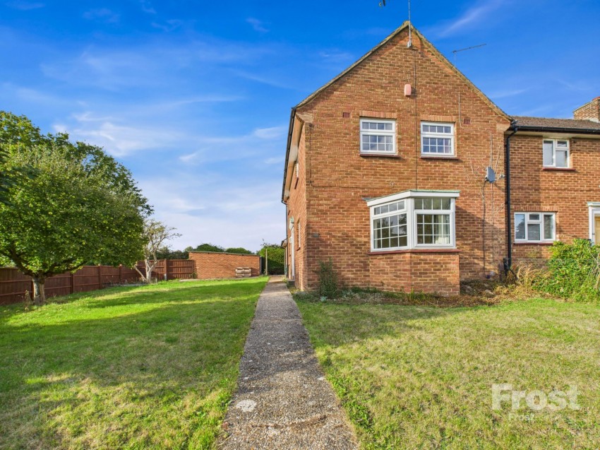 Images for Burnham, Slough, Buckinghamshire EAID:2640919782 BID:BUR