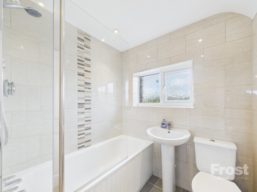 Images for Burnham, Slough, Buckinghamshire EAID:2640919782 BID:BUR
