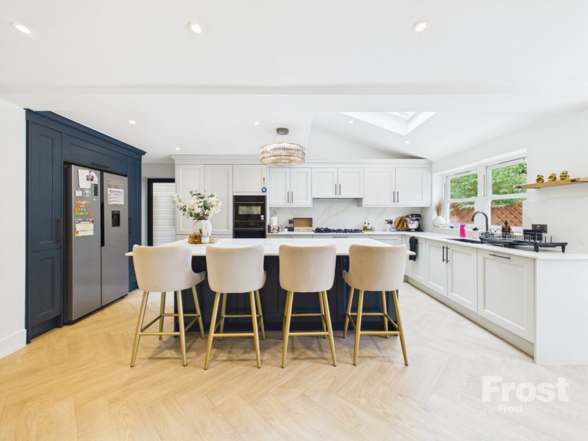 Images for Burnham, Slough, Buckinghamshire EAID:2640919782 BID:BUL
