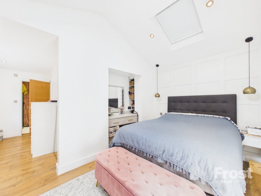 Images for Burnham, Slough, Buckinghamshire EAID:2640919782 BID:BUL