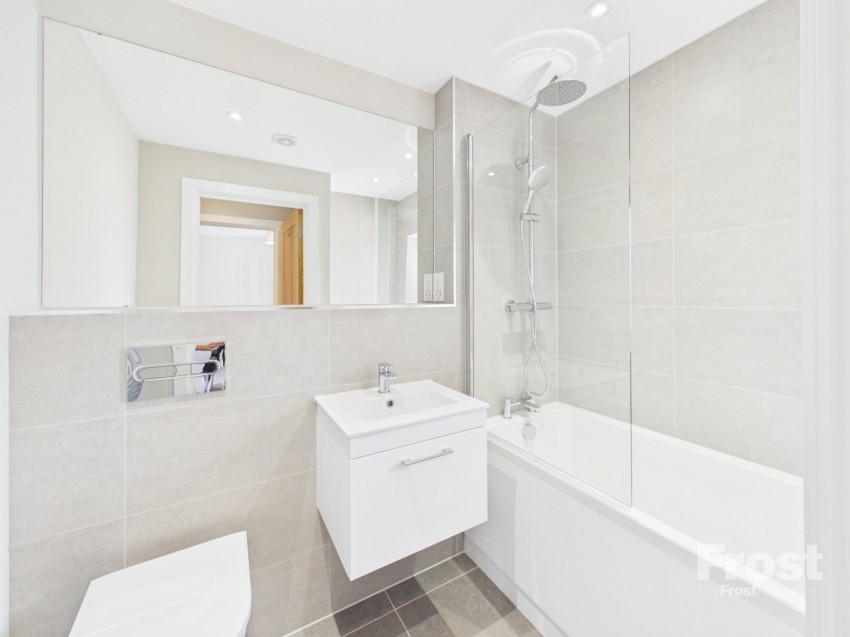 Images for High Street, 73A High Street, Burnham EAID:2640919782 BID:BUL