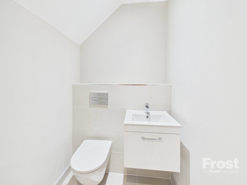 Images for High Street, 73a High Street, Burnham EAID:2640919782 BID:BUL