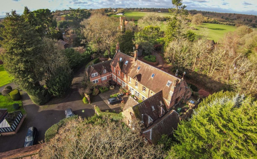 Images for Hitcham House, Hitcham Lane, Buckinghamshire EAID:2640919782 BID:BUR