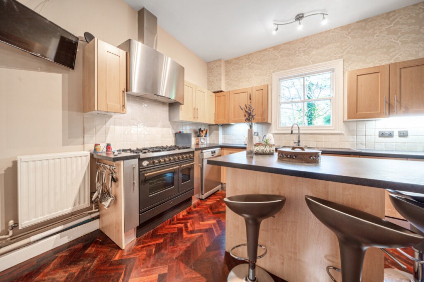 Images for Hitcham House, Hitcham Lane, Buckinghamshire EAID:2640919782 BID:BUR