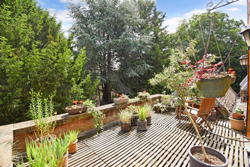 Images for Hitcham House, Hitcham Lane, Buckinghamshire EAID:2640919782 BID:BUR