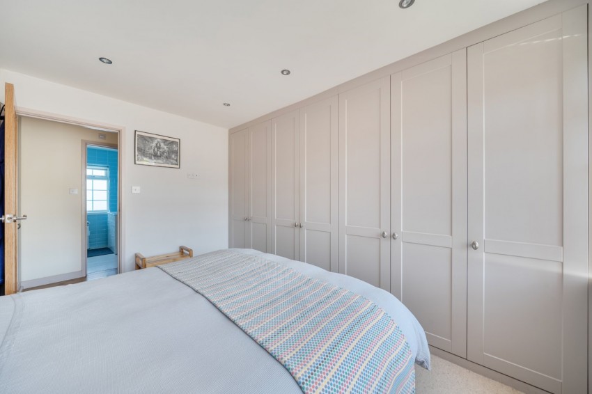 Images for Burnham EAID:2640919782 BID:BUR