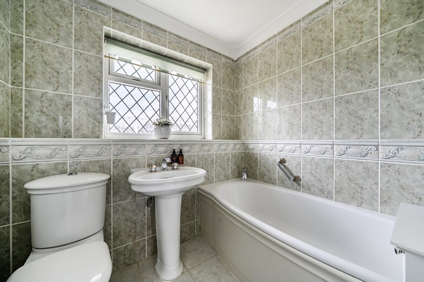 Images for Near Burnham, Slough, Buckinghamshire EAID:2640919782 BID:BUR