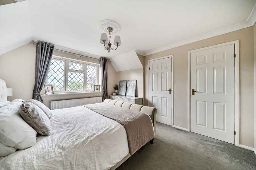 Images for Near Burnham, Slough, Buckinghamshire EAID:2640919782 BID:BUR