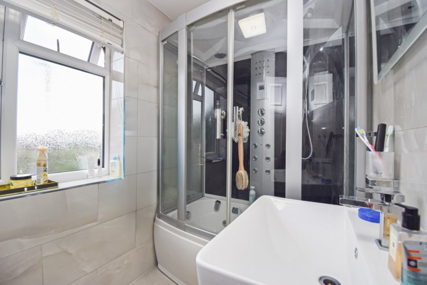 Images for Cippenham EAID:2640919782 BID:BUR