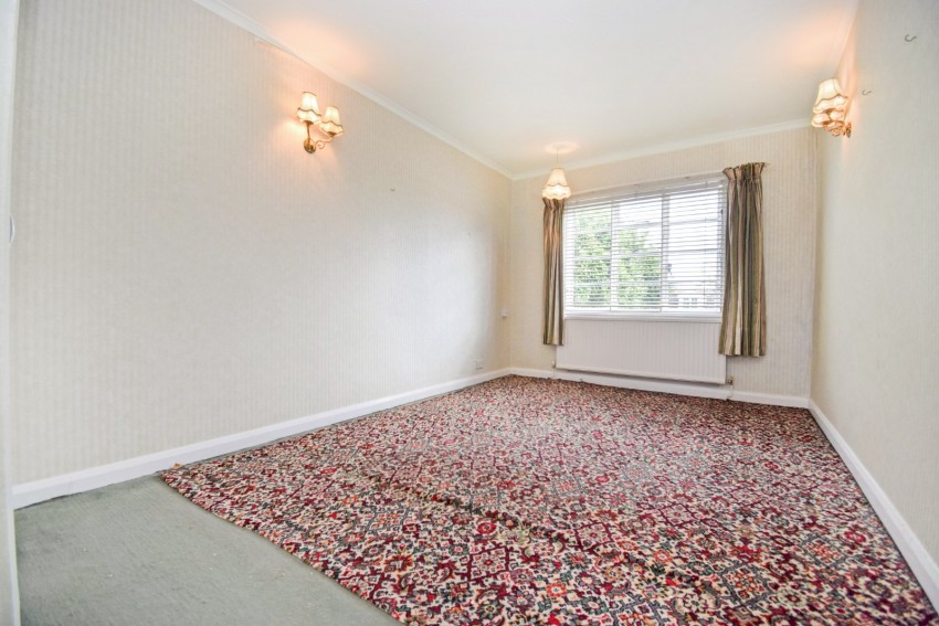 Images for Farnham Royal EAID:2640919782 BID:BUR