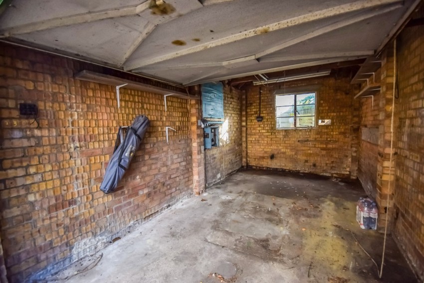 Images for Burnham EAID:2640919782 BID:BUR