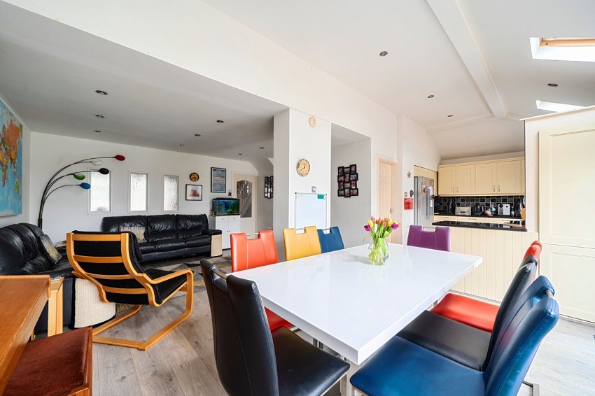 Images for Taplow, Maidenhead EAID:2640919782 BID:BUR