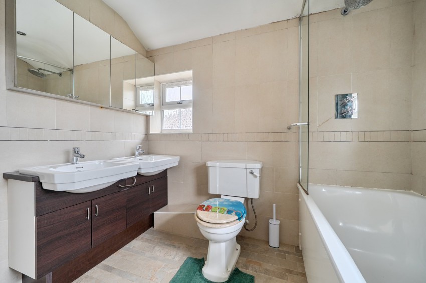 Images for Taplow, Maidenhead EAID:2640919782 BID:BUR
