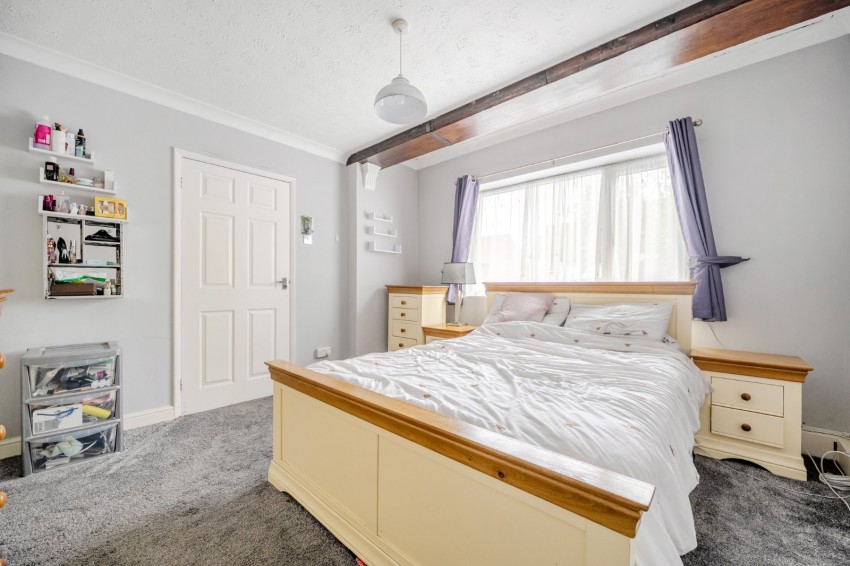 Images for Near Burnham, Berkshire EAID:2640919782 BID:BUR