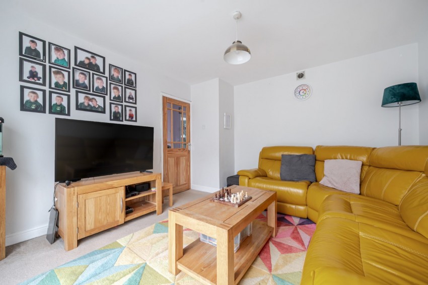 Images for Near Burnham, Berkshire EAID:2640919782 BID:BUR