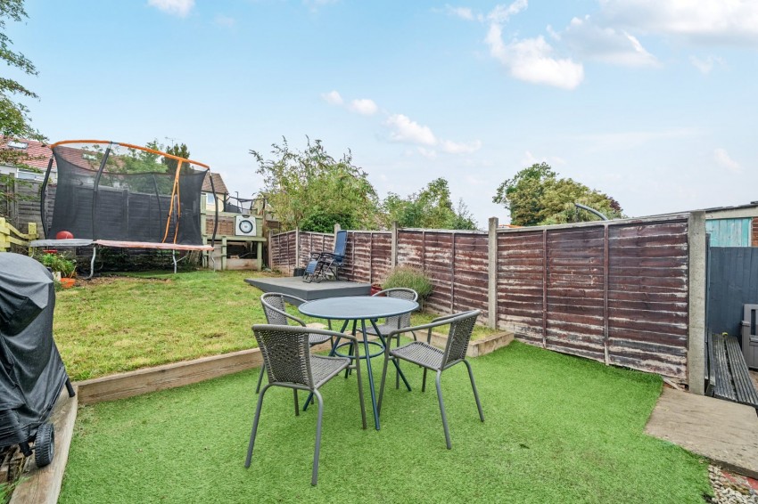 Images for Near Burnham, Berkshire EAID:2640919782 BID:BUR