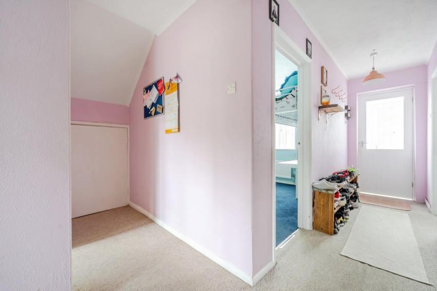 Images for Near Burnham, Berkshire EAID:2640919782 BID:BUR