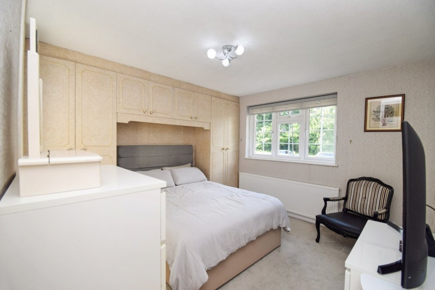 Images for Near Burnham, Berkshire EAID:2640919782 BID:BUR