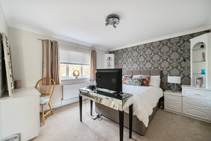 Images for Burnham EAID:2640919782 BID:BUR