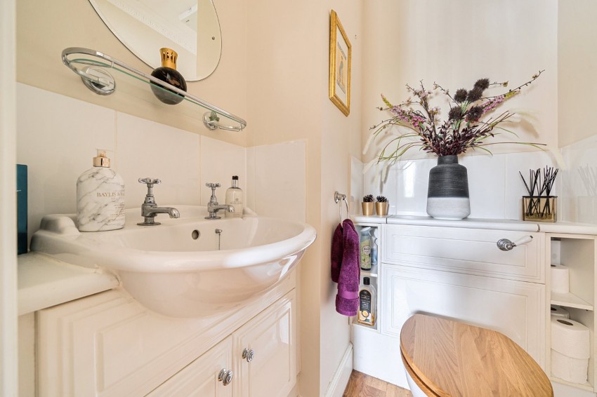 Images for Burnham EAID:2640919782 BID:BUR