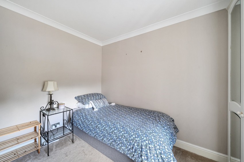 Images for Burnham EAID:2640919782 BID:BUR