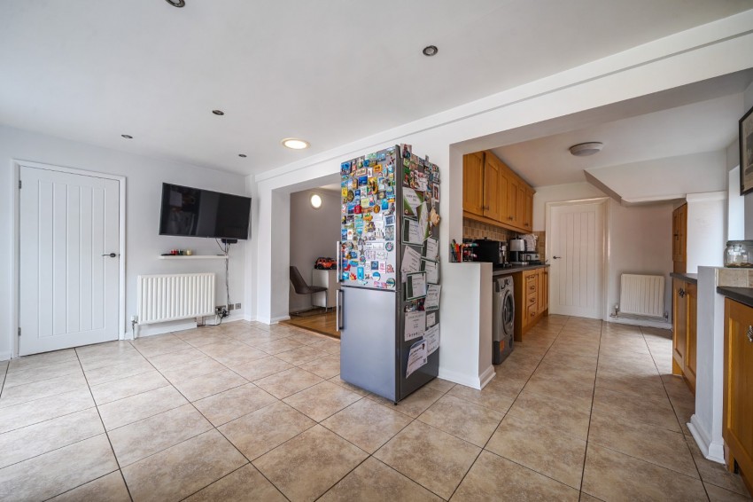 Images for Taplow, Maidenhead, Buckinghamshire EAID:2640919782 BID:BUR