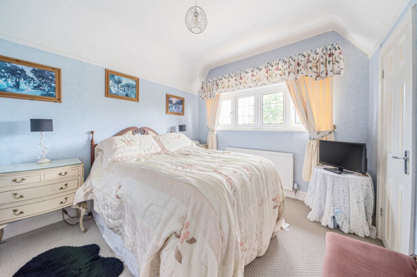 Images for Taplow, Maidenhead, Buckinghamshire EAID:2640919782 BID:BUR