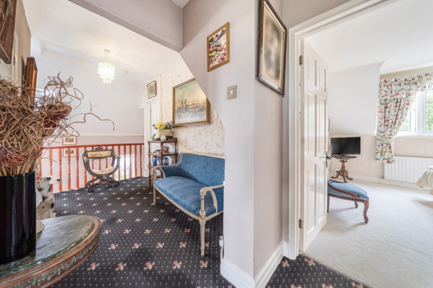 Images for Taplow, Maidenhead, Buckinghamshire EAID:2640919782 BID:BUR