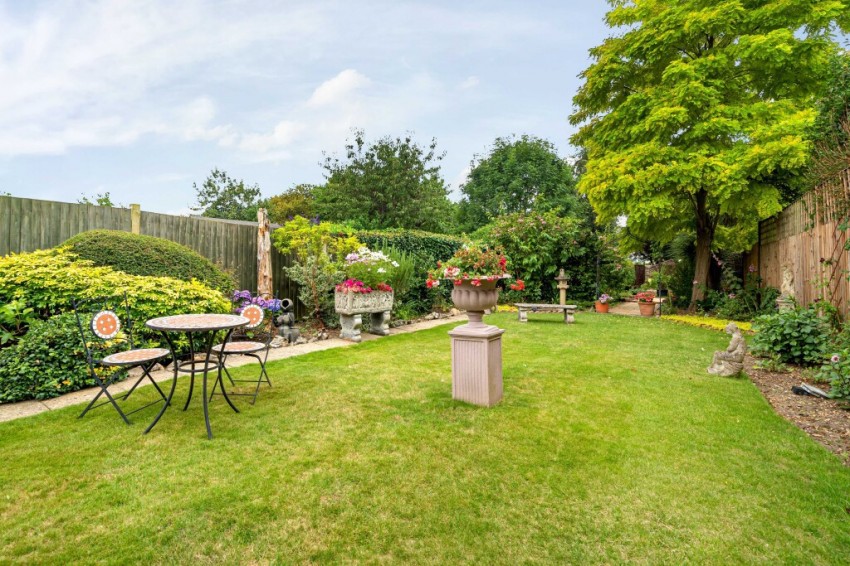 Images for Taplow, Maidenhead, Buckinghamshire EAID:2640919782 BID:BUR