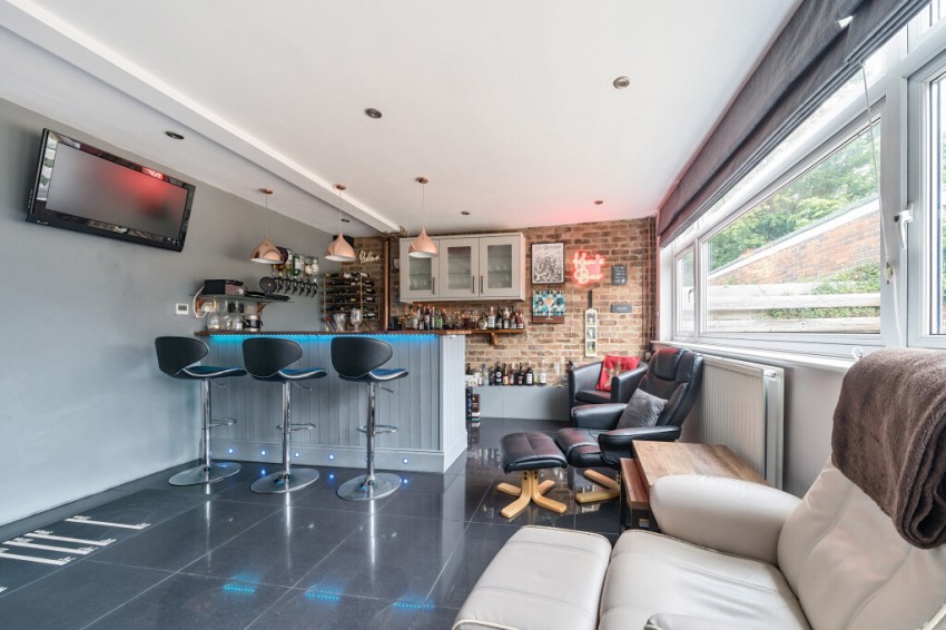 Images for Burnham, Buckinghamshire EAID:2640919782 BID:BUR