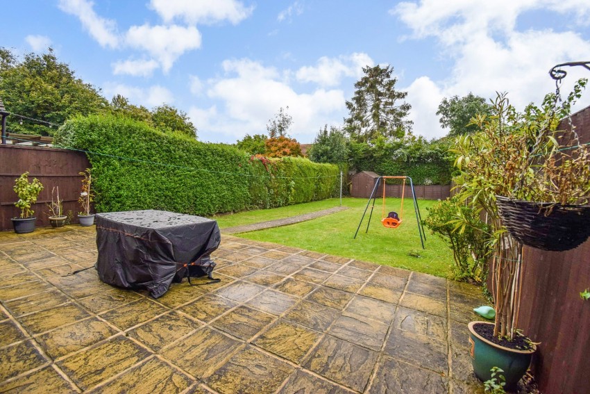 Images for Near Burnham, Berkshire EAID:2640919782 BID:BUR