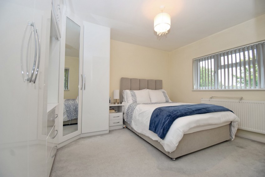 Images for Near Burnham, Berkshire EAID:2640919782 BID:BUR