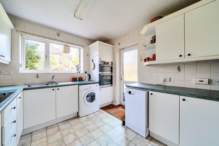 Images for Burnham, Buckinghamshire EAID:2640919782 BID:BUR