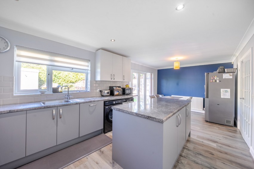 Images for Slough, Berkshire EAID:2640919782 BID:BUR