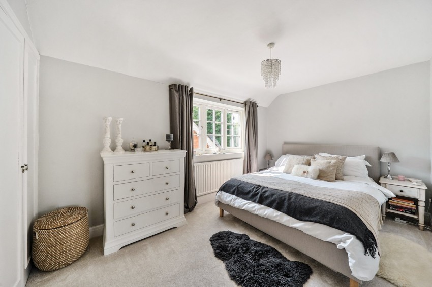 Images for Hitcham Grange, Hill Farm Road, Taplow, Buckinghamshire EAID:2640919782 BID:BUR