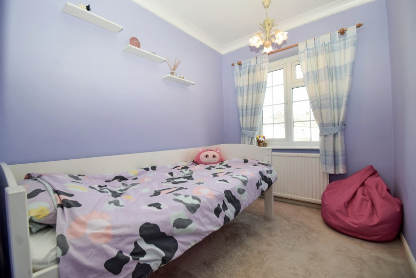 Images for Near Burnham, Berkshire EAID:2640919782 BID:BUR