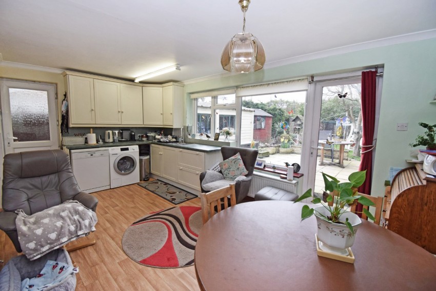 Images for Taplow, Maidenhead, Buckinghamshire EAID:2640919782 BID:BUR
