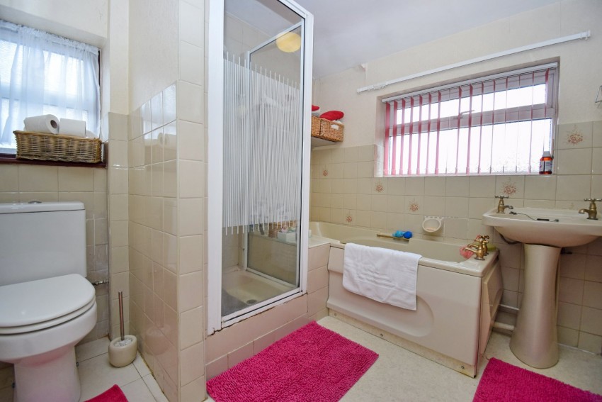 Images for Taplow, Maidenhead, Buckinghamshire EAID:2640919782 BID:BUR