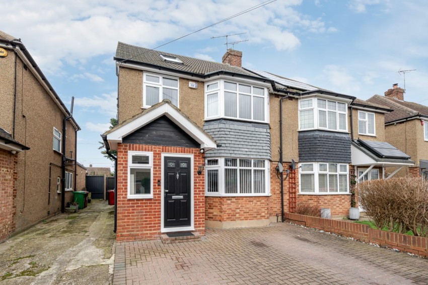 Images for Near Burnham, Berkshire EAID:2640919782 BID:BUR