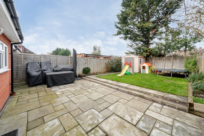 Images for Near Burnham, Berkshire EAID:2640919782 BID:BUR