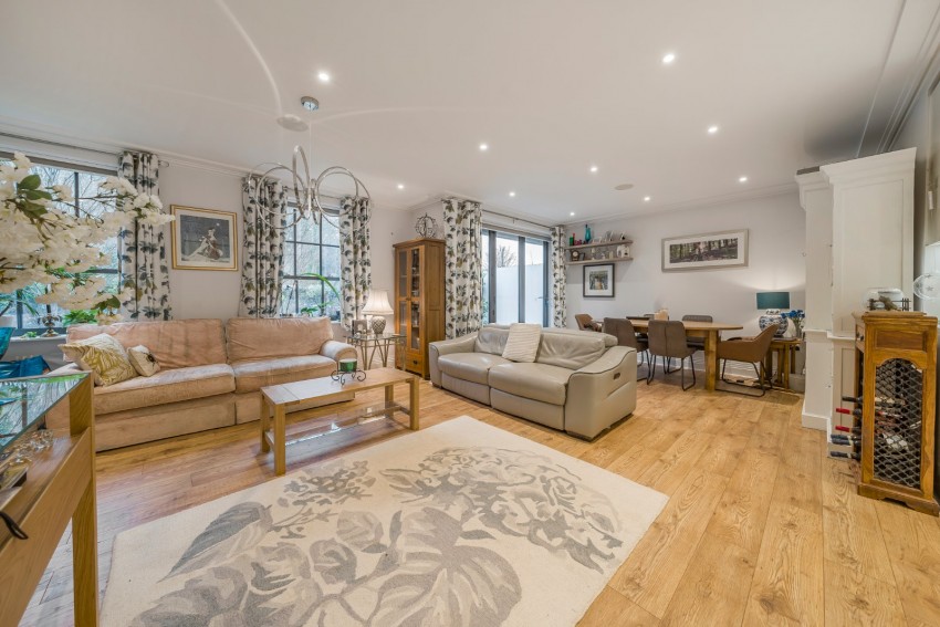 Images for Taplow, Buckinghamshire EAID:2640919782 BID:BUR