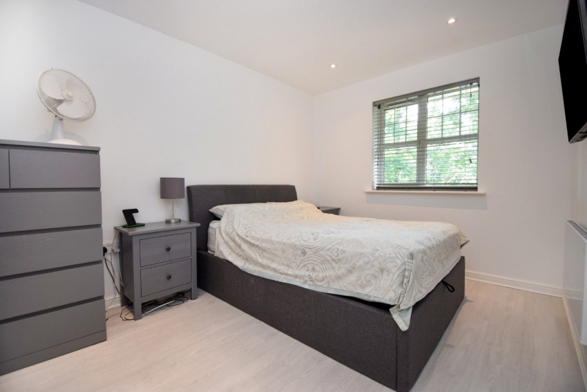 Images for Cippenham, Berkshire EAID:2640919782 BID:BUR
