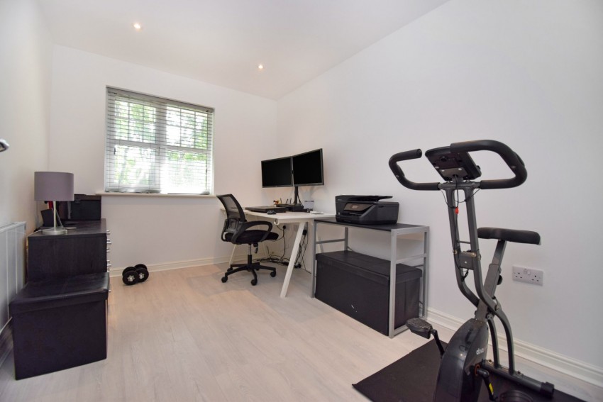 Images for Cippenham, Berkshire EAID:2640919782 BID:BUR