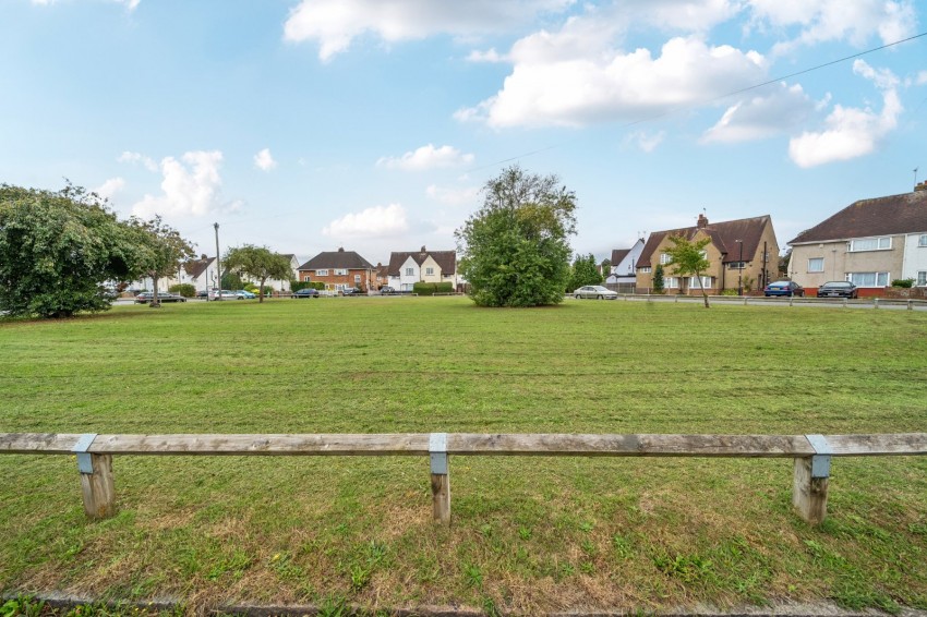 Images for Cippenham, Berkshire EAID:2640919782 BID:BUR