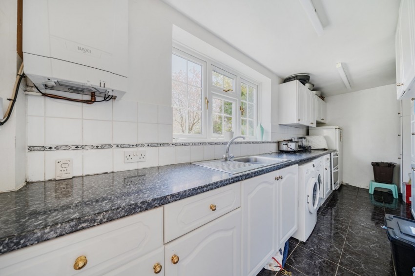 Images for Burnham, Buckinghamshire EAID:2640919782 BID:BUR